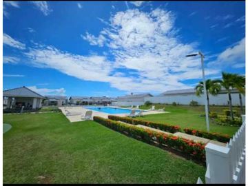 VENDO CASA EN ARRAIJAN PLAYA DORADA PH LAS OLAS3R