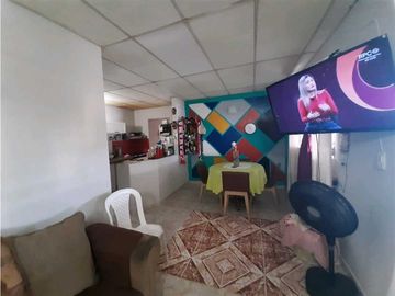 VENDO CASA EN ARRAIJAN VALLE HERMOSO AVENIDA PALMA REAL