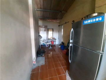 VENDO CASA EN ARRAIJAN VALLE HERMOSO AVENIDA PALMA REAL