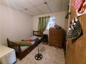 VENDO CASA EN ARRAIJAN VALLE HERMOSO AVENIDA PALMA REAL