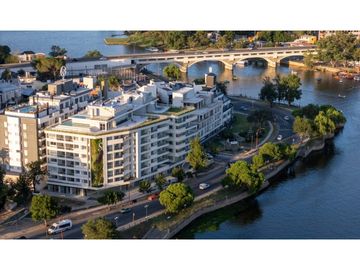 Depto en STEFANO V, balcon vista al lago, 1 dorm., AMOBLADO. PISO 6.
