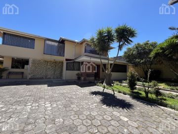 CASA DE VENTA VALLE DE LOS CHILLOS