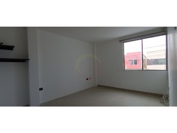Vendo casa Urb. Castilla- La Aurora, cantón Daule