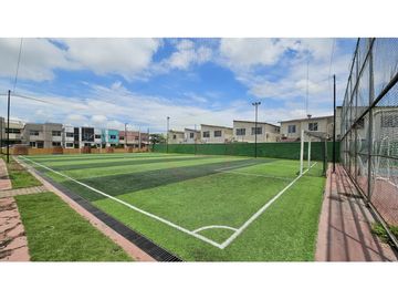 Vendo casa Urb. Castilla- La Aurora, cantón Daule