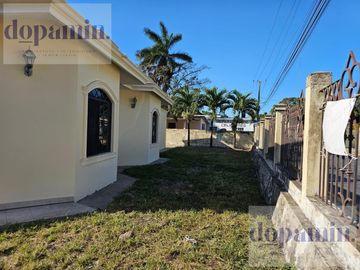 Casa en Pueblo Viejo