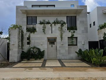 Casa en Venta, Residencial Losantos, Cancún Quintana Roo