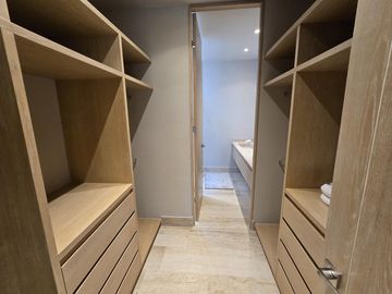 Casa de Lujo en Venta 3 Recamaras Residencial Losantos, Cancún