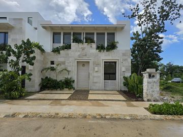 Casa de Lujo en Venta 3 Recamaras Residencial Losantos, Cancún