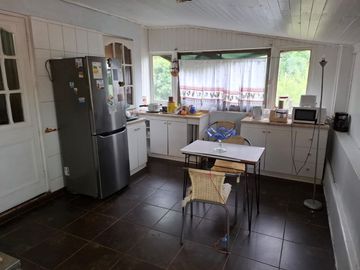 Casa y Parcela de 1 Hectárea en sector San Antonio Encina