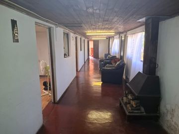 Casa de un Piso, en Barrio Oriente de Linares