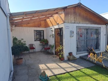 Casa de un Piso, en Barrio Oriente de Linares