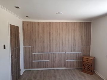 Linda Casa estilo Mediterráneo, en Sector Llepo