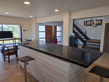 Linda Casa estilo Mediterráneo, en Sector Llepo