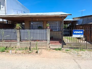 Casa en Población Yerbas Buenas