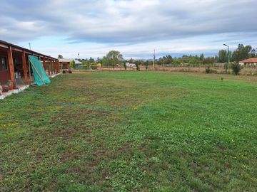 Casa y Parcela de Media Hectárea en Yerbas Buenas