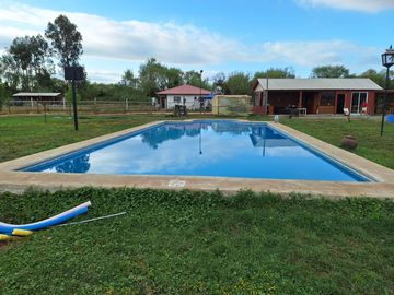 Casa y Parcela de Media Hectárea en Yerbas Buenas