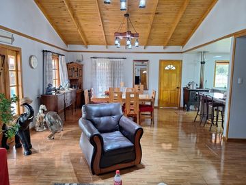 Casa y Parcela de Media Hectárea en Yerbas Buenas