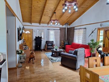 Casa y Parcela de Media Hectárea en Yerbas Buenas