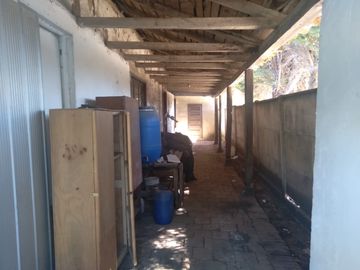 Casa y Parcela de Media Hectárea, ubicada en Villa Alegre