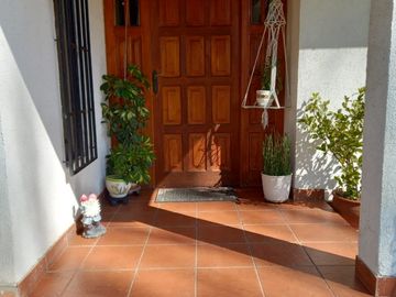 Linda Casa en Loteo Las Araucarias, La Posada