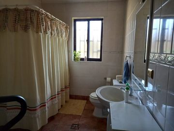 Linda Casa en Loteo Las Araucarias, La Posada