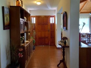 Linda Casa en Loteo Las Araucarias, La Posada