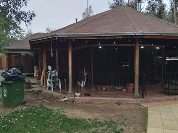 Linda Casa en Parcela de Media Hectàrea