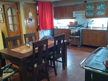 Linda Casa en Parcela de Media Hectàrea
