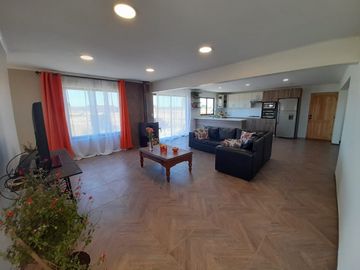 Casa en Parcela de 5.800.- Mts2 , sector Guadantun