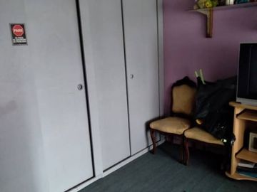 Casa de Dos Pisos en Avda Pdte Ibañez