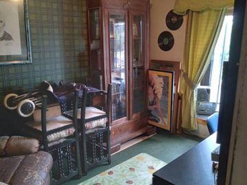 Casa de Dos Pisos en Avda Pdte Ibañez