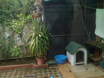 Casa de Dos Pisos en Avda Pdte Ibañez