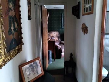 Casa de Dos Pisos en Avda Pdte Ibañez