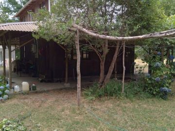 Casa en Parcela de 8.200.- Mts, en Sector Miraflores