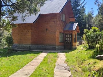 Cálida Cabaña en Mallin Ahogado