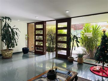 Departamento en Venta en Luis Thayer Ojeda esquina El Vergel