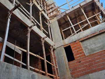 Venta Pozo 3 Ambientes Balcón Terraza Monte Castro