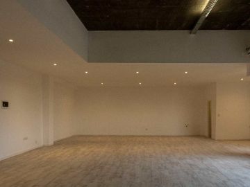 DEPARTAMENTO SHOWROOM OFICINA TIGRE NORDELTA