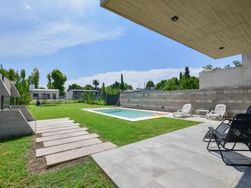CASA EN VENTA SAN PATRICIO II LA PLATA 3 DORM