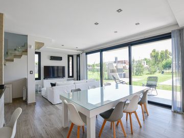 CASA EN VENTA SAN PATRICIO II LA PLATA 3 DORM