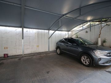 VENTA DEPTO 2 AMB COCHERA BALCON AMENITIES URQUIZA