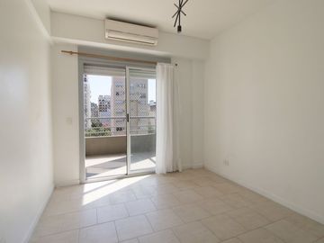 VENTA DEPTO 2 AMB COCHERA BALCON AMENITIES URQUIZA