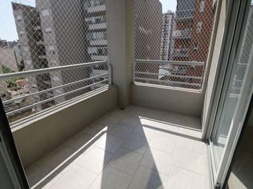 VENTA DEPTO 2 AMB COCHERA BALCON AMENITIES URQUIZA
