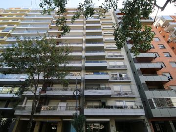 VENTA DEPTO 2 AMB COCHERA BALCON AMENITIES URQUIZA