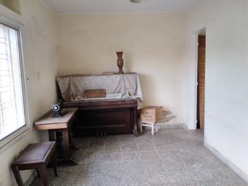 CASA  3 DORM.  LOS NARANJOS MÁS DEPARTAMENTO