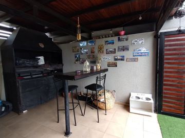Duplex 2 dormitorios en venta en San Martín, Mza