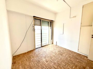 DPTO EN TORRE 3 AMB  C BALCON FINANCIACION