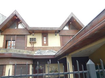 CASA EN VENTA LUIS GUILLON APTA CREDITO