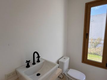 VENTA DE CASA EN Campana