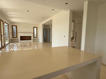 VENTA DE CASA EN Campana
